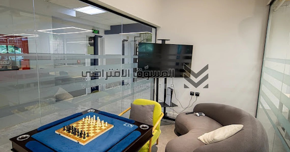 img-slider img-slider