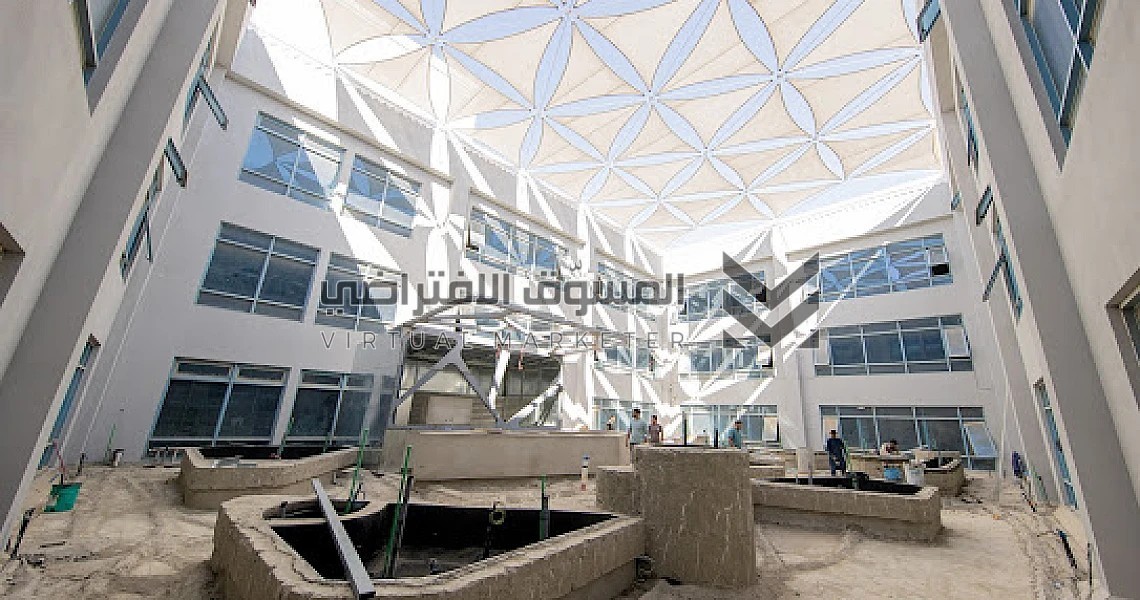img-slider img-slider