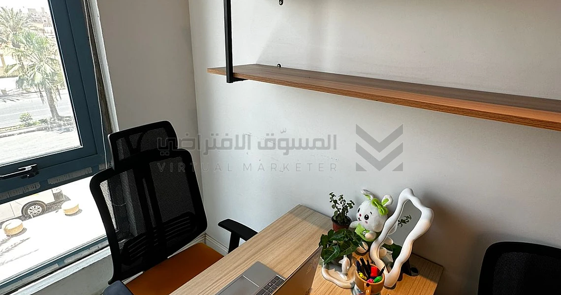 img-slider img-slider