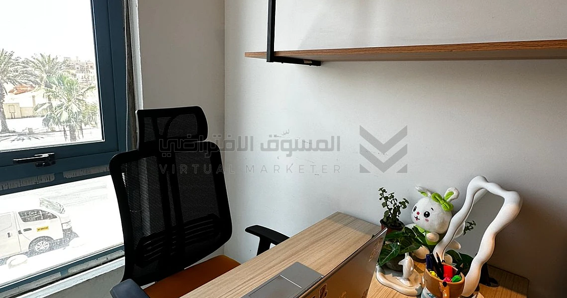 img-slider img-slider