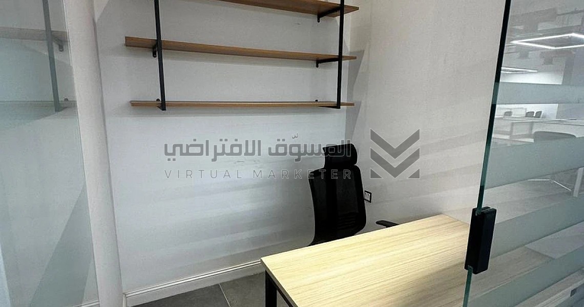img-slider img-slider