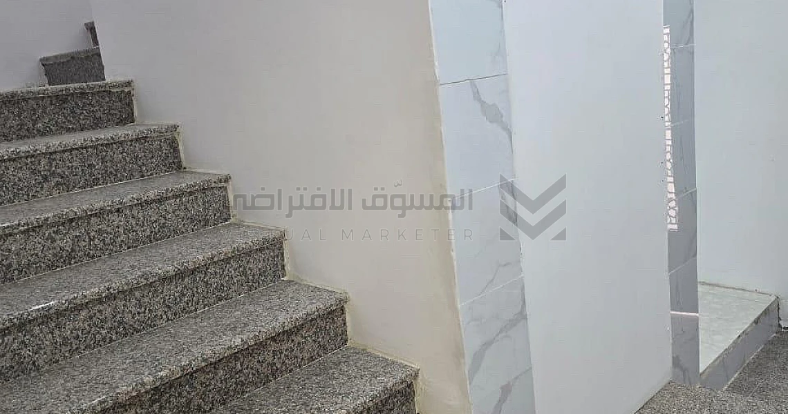 img-slider img-slider