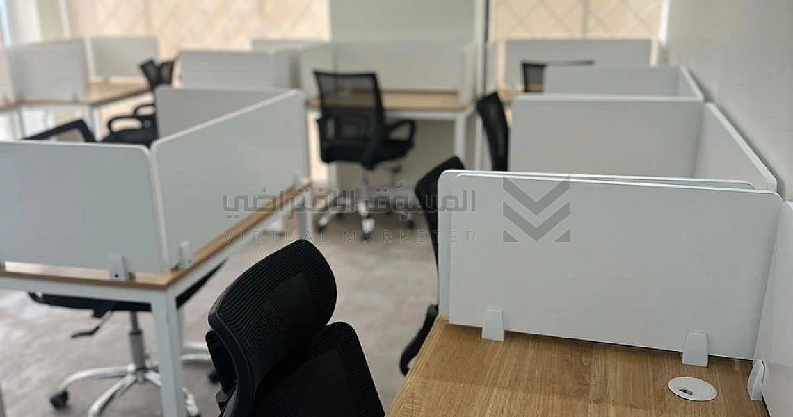 img-slider img-slider