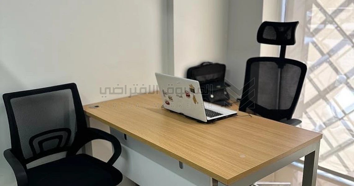 img-slider img-slider