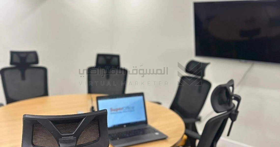 img-slider img-slider