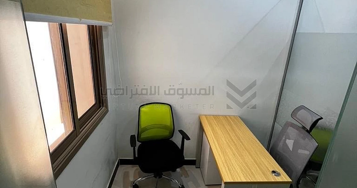 img-slider img-slider