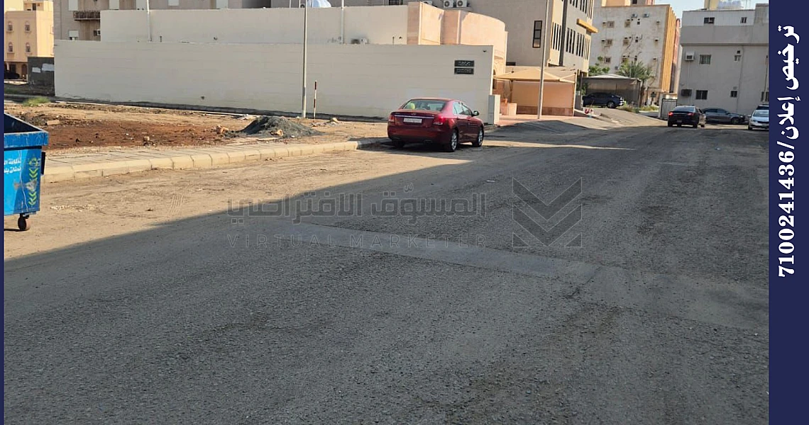 img-slider img-slider