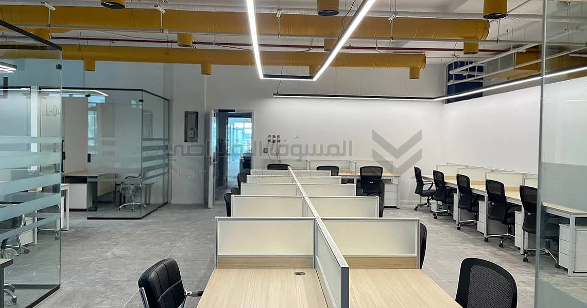 img-slider img-slider