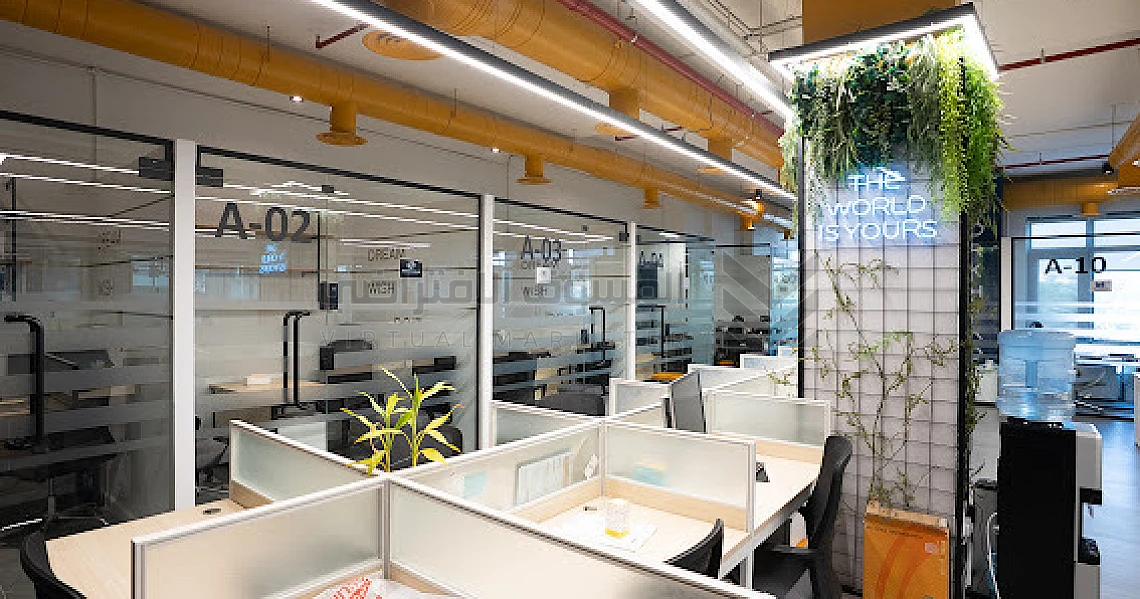 img-slider img-slider