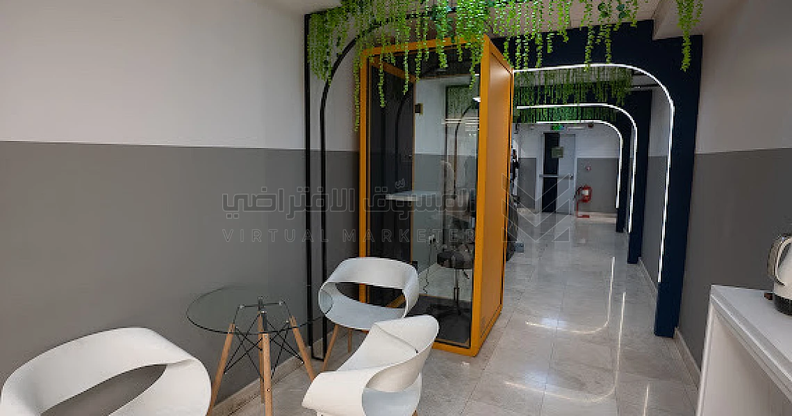 img-slider img-slider