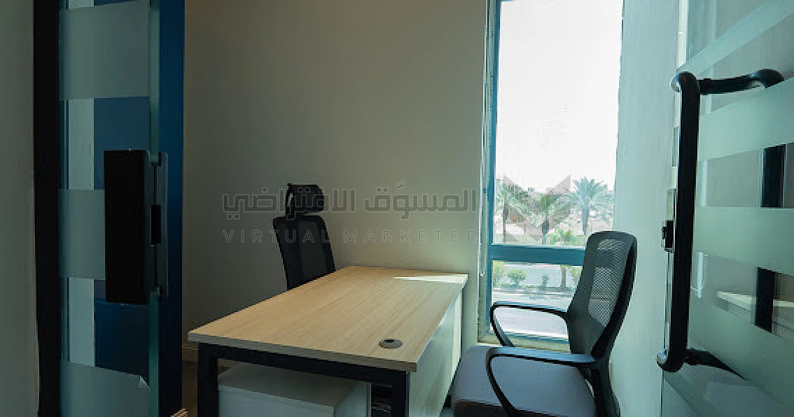 img-slider img-slider