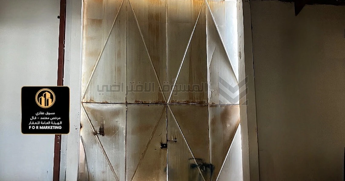 img-slider img-slider