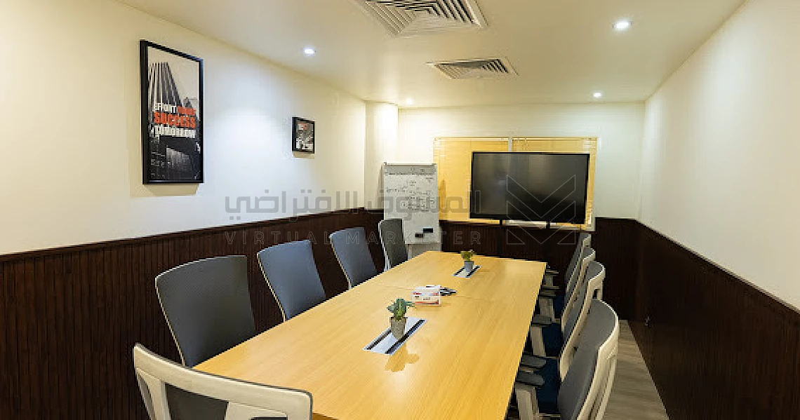 img-slider img-slider