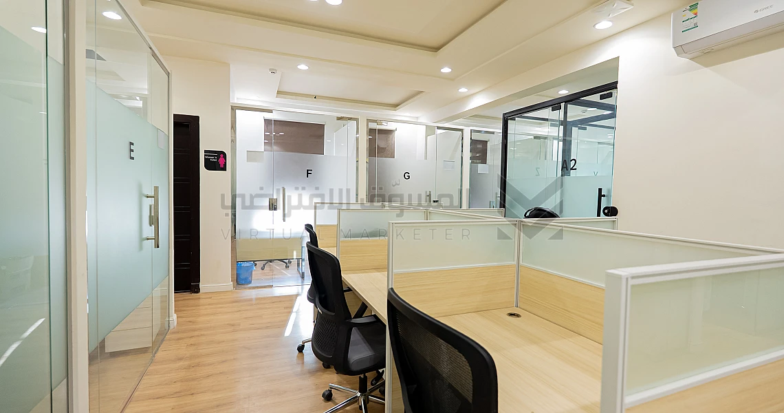 img-slider img-slider