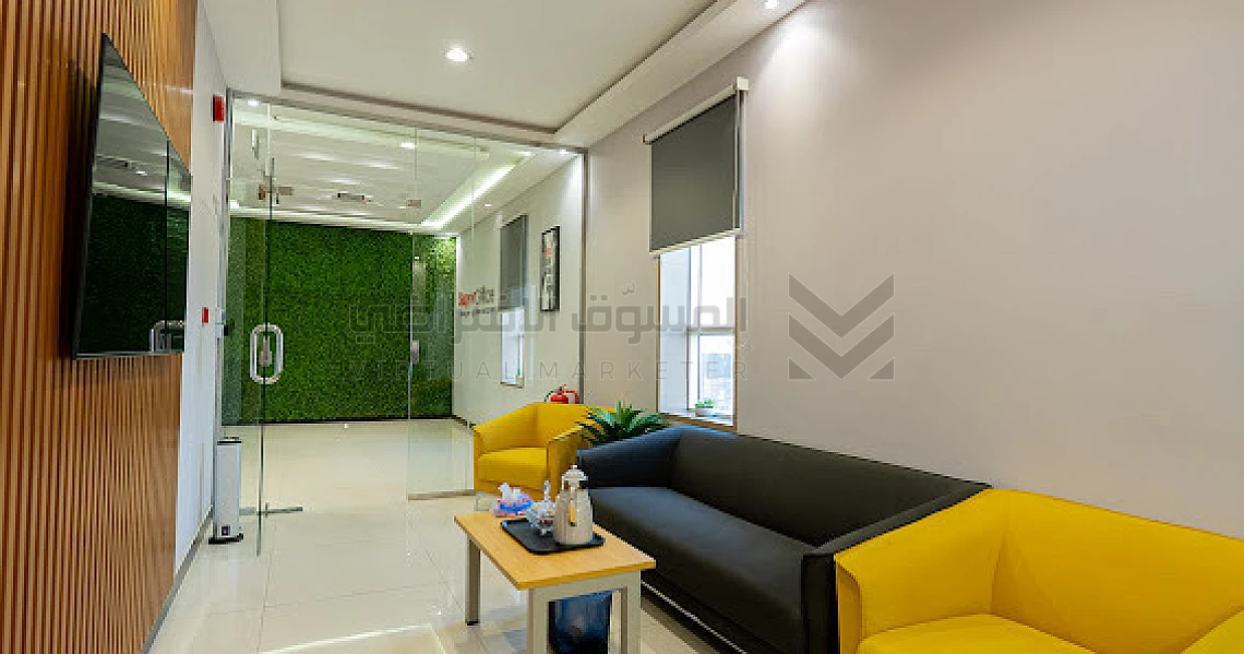 img-slider img-slider