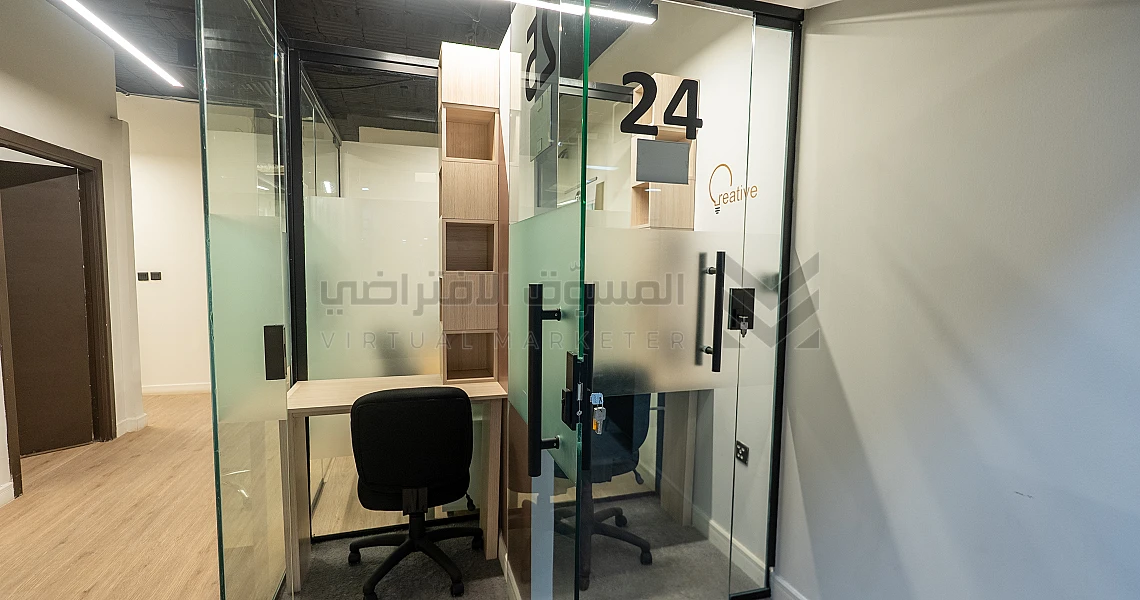 img-slider img-slider