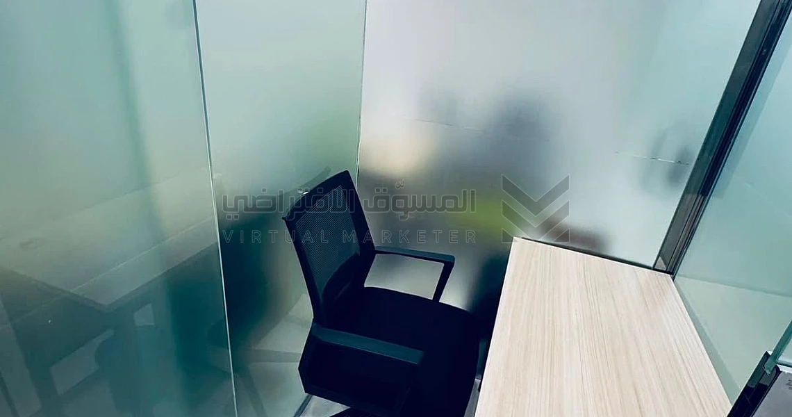 img-slider img-slider