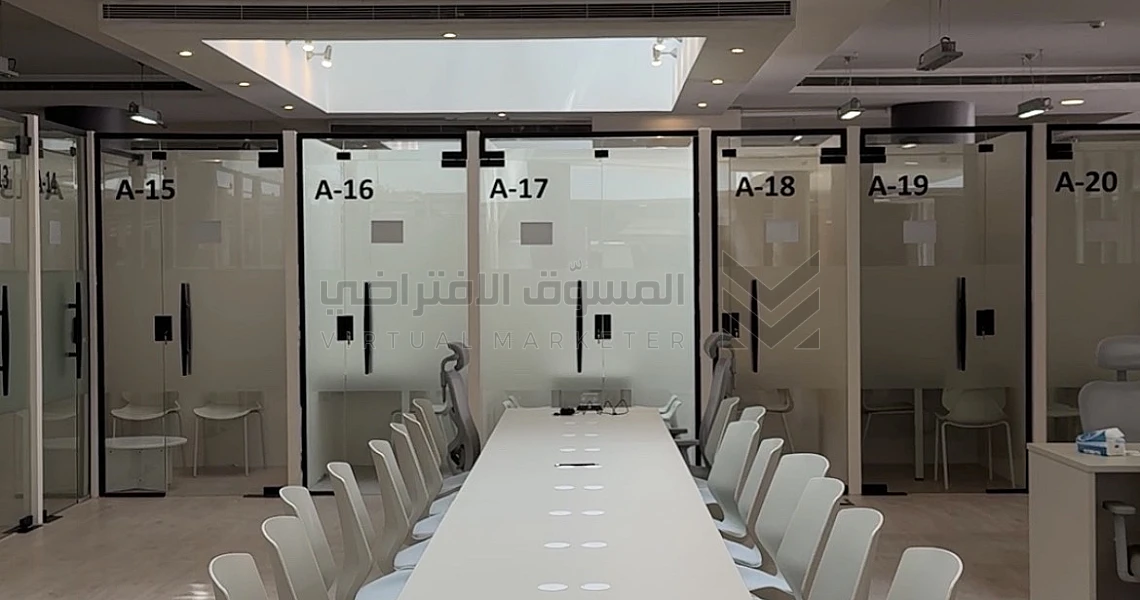 img-slider img-slider