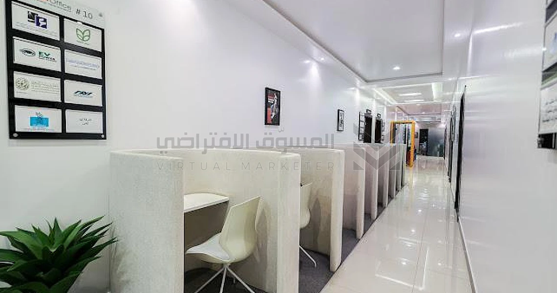 img-slider img-slider