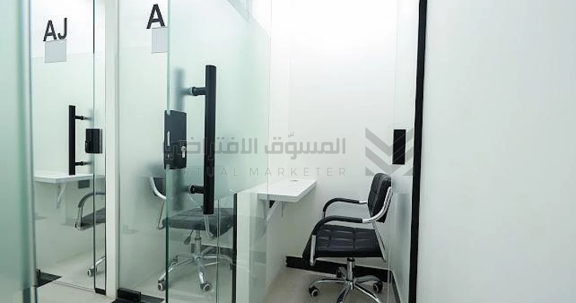 img-slider img-slider