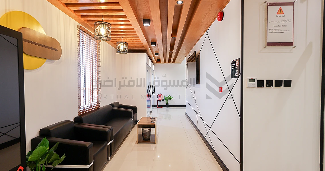 img-slider img-slider