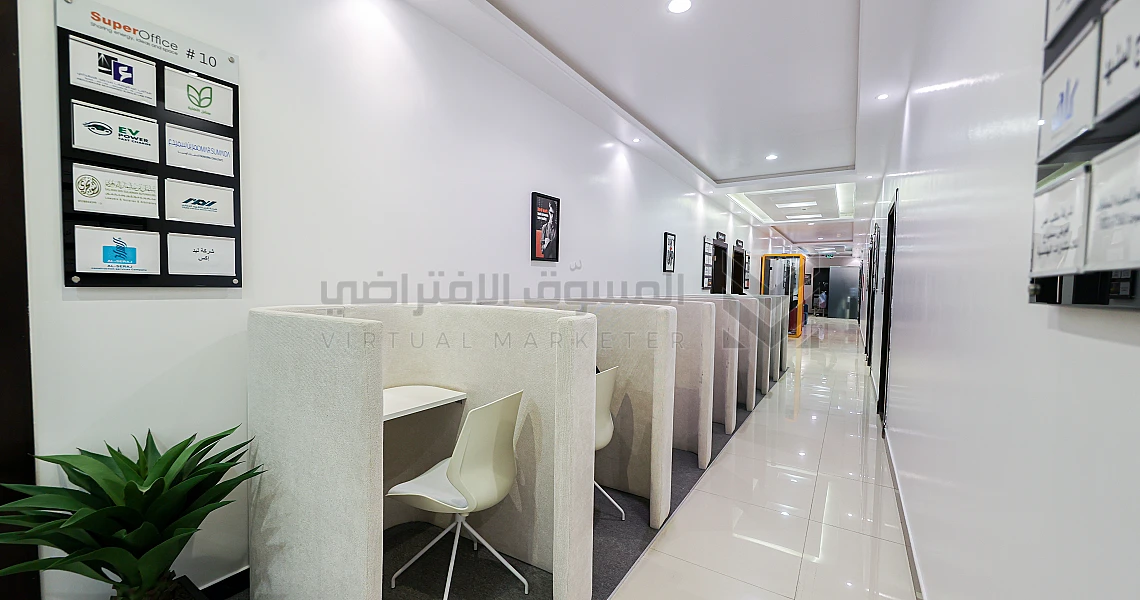 img-slider img-slider