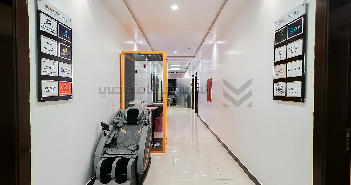 img-slider img-slider