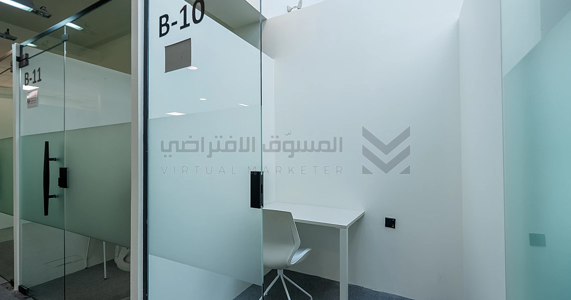 img-slider img-slider