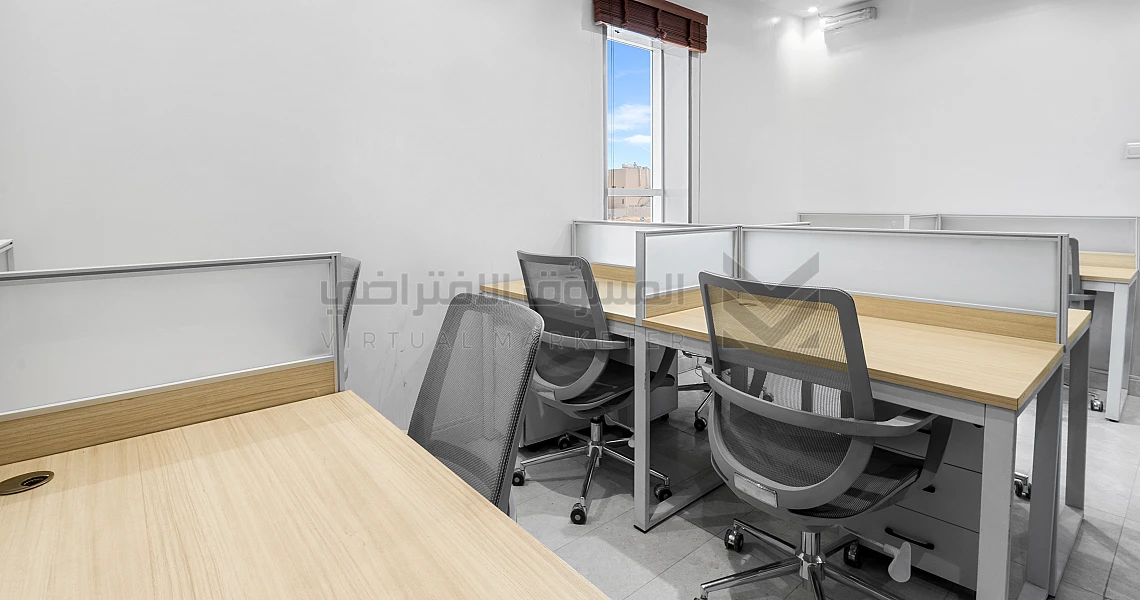 img-slider img-slider