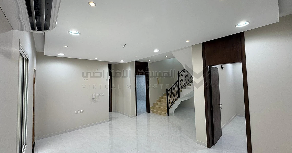 img-slider img-slider