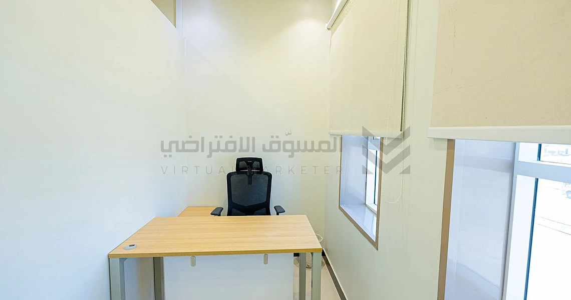 img-slider img-slider